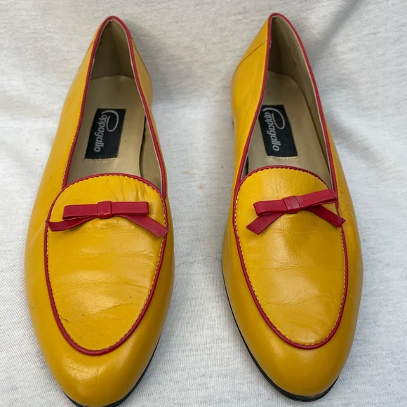 Vintage, yellow and red flat loafer - Picture 6 of 7
